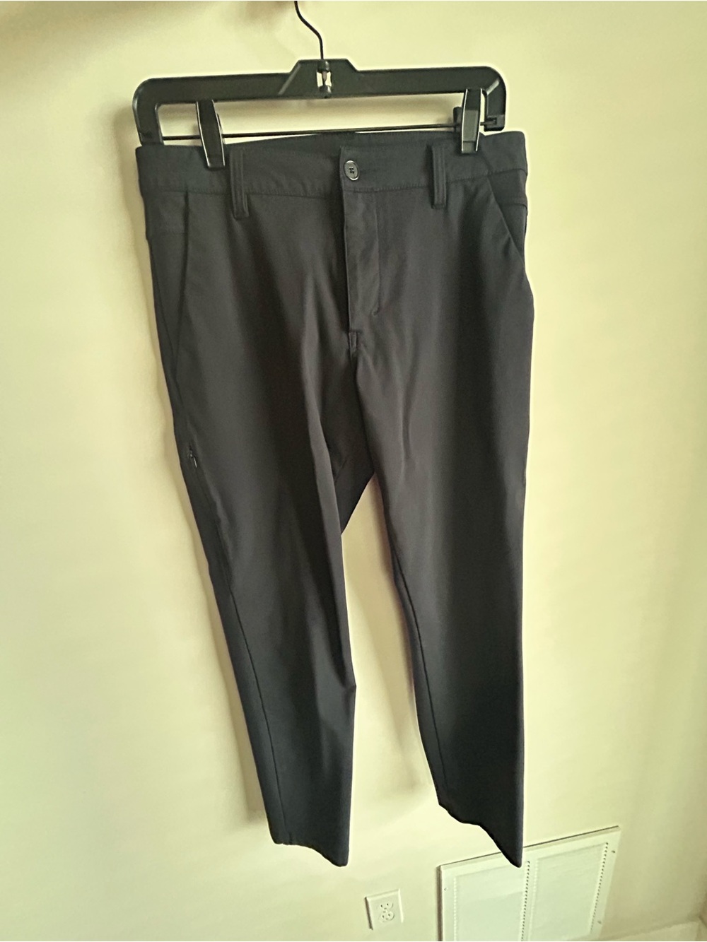 BYLT Basics Men's Navy Blue Skinny Jogger-Style Pants